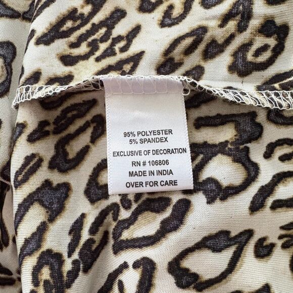Emily Daniels Metallic Leopard Print Button Up Shirt Tan Gold Plus Size 3X - Picture 4 of 4